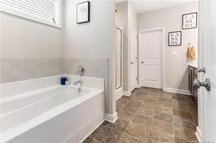 66 Kensington Dr, Spring Lake, NC 28390 - Photo 23