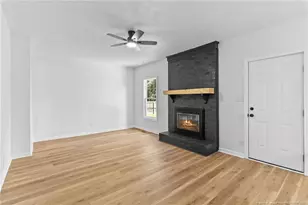 2027 Gillingham Cir, Fayetteville, NC 28304 - Photo 15