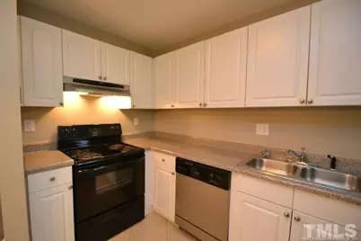 7801 Fairmont Court, Raleigh, NC 27615 - Photo 7