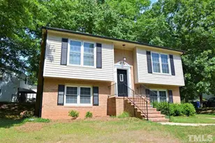 7801 Fairmont Ct, Raleigh, NC 27615 - Photo 1