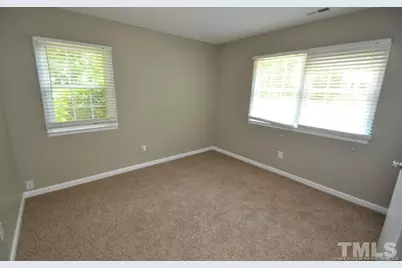 7801 Fairmont Court, Raleigh, NC 27615 - Photo 17