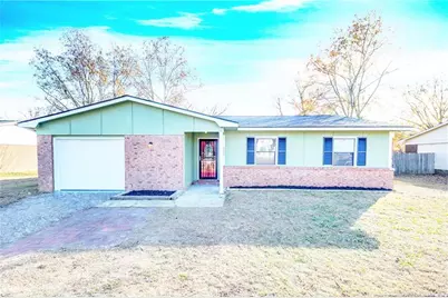 4783 Friar Avenue, Fayetteville, NC 28304 - Photo 1