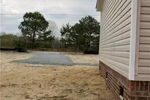 2701 Emma Jane Rd, Saint Pauls, NC 28384 - Photo 15