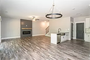3019 Candlelight Dr, Fayetteville, NC 28311 - Photo 5