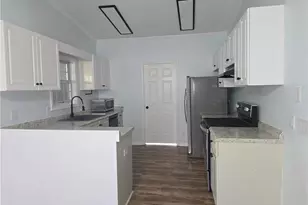 6030 St Andrews Dr, Sanford, NC 27332 - Photo 5