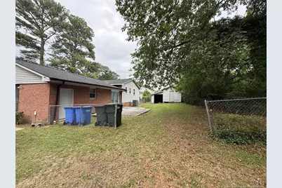 7300 Hyannis Drive, Fayetteville, NC 28304 - Photo 25