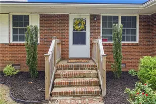 1300 E Manchester Rd, Spring Lake, NC 28390 - Photo 5