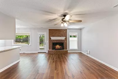 5714 Crenshaw Drive, Hope Mills, NC 28348 - Photo 7