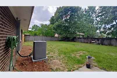 6858 Beaverstone Drive, Fayetteville, NC 28314 - Photo 33