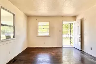 1716 Shaw Rd, Fayetteville, NC 28311 - Photo 5