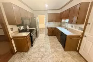 998 Pepperwood Dr, Fayetteville, NC 28311 - Photo 7