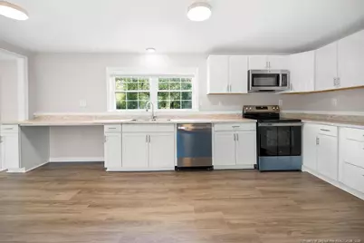 4066 Hummingbird Place, Fayetteville, NC 28312 - Photo 9