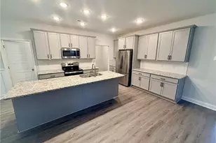 227 Flying Bolt Dr, Raeford, NC 28376 - Photo 3