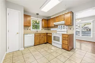 7220 Clear Spring Dr, Fayetteville, NC 28314 - Photo 11