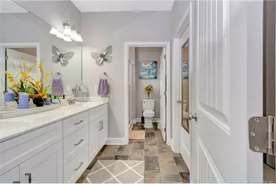 204 Oak Pointe Circle, Lumberton, NC 28358 - Photo 23