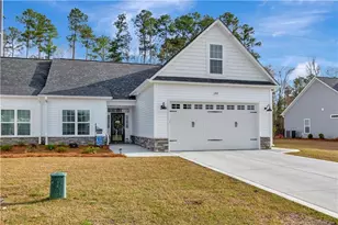 204 Oak Pointe Circle, Lumberton, NC 28358 - Photo 1