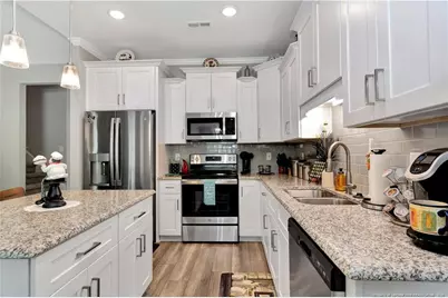 204 Oak Pointe Circle, Lumberton, NC 28358 - Photo 13