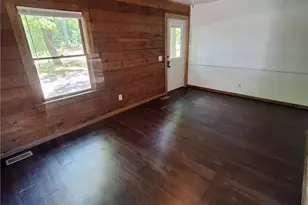 268 W Manchester Rd, Spring Lake, NC 28390 - Photo 3