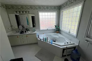 1921 Ashridge Dr, Fayetteville, NC 28304 - Photo 17