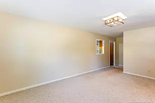 1802 Flintshire Rd, Fayetteville, NC 28304 - Photo 11
