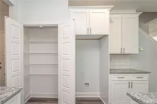 1428 Pamalee Dr, Fayetteville, NC 28303 - Photo 25