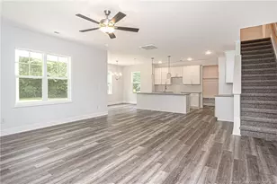 1428 Pamalee Dr, Fayetteville, NC 28303 - Photo 11