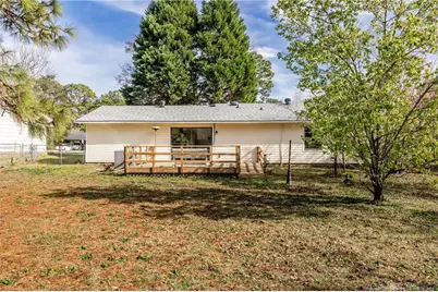 3636 Metric Drive, Hope Mills, NC 28348 - Photo 3