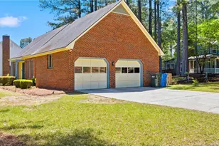 390 Hilliard Dr, Fayetteville, NC 28311 - Photo 7