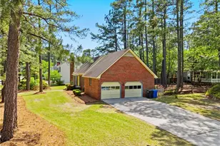 390 Hilliard Dr, Fayetteville, NC 28311 - Photo 3