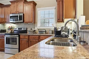 1124 Braybrooke Pl, Fayetteville, NC 28314 - Photo 9