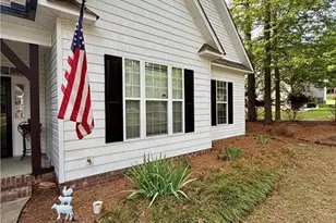 2900 Carolina Way, Sanford, NC 27332 - Photo 3