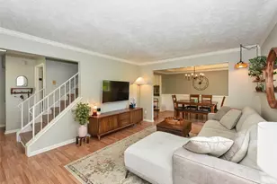 3551 Sturbridge Dr, Hope Mills, NC 28348 - Photo 5