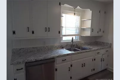 5101 N Sumac Circle, Fayetteville, NC 28304 - Photo 13