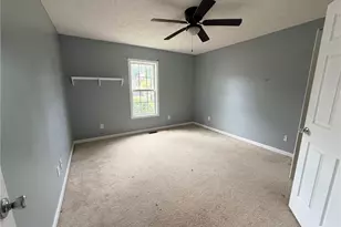 6304 Firefly St, Fayetteville, NC 28306 - Photo 9