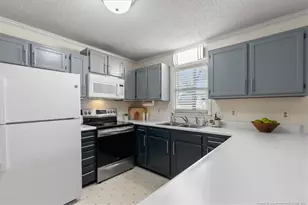 1939 Fairforest Dr, Fayetteville, NC 28304 - Photo 9