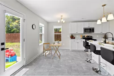 5423 E Patterson Street, Hope Mills, NC 28348 - Photo 13
