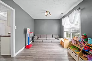 4949 Yorkchester Dr, Fayetteville, NC 28314 - Photo 7