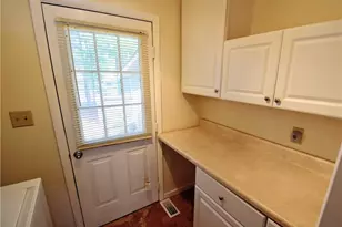 206 Villa Dr, Fayetteville, NC 28311 - Photo 15