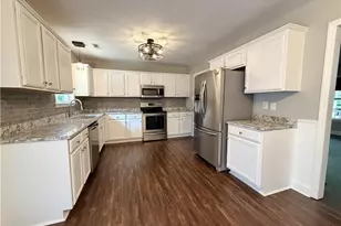 3083 Carolina Way, Sanford, NC 27332 - Photo 11