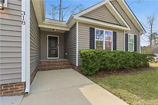 318 Coleridge Dr, Dunn, NC 28334 - Photo 3