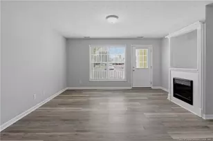 401 Meadowland Ct, Hope Mills, NC 28348 - Photo 7