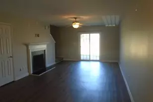 172 Collinwood Dr, Raeford, NC 28376 - Photo 3