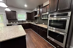 3217 Cragburn Pl, Fayetteville, NC 28306 - Photo 17