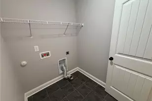 3217 Cragburn Pl, Fayetteville, NC 28306 - Photo 35