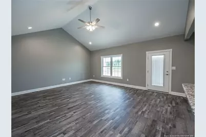 1102 W Carthage Road, Lumberton, NC 28360 - Photo 9