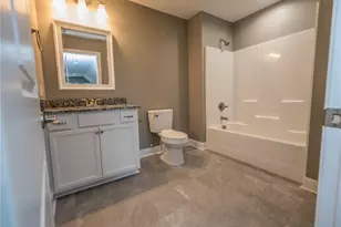 1102 W Carthage Rd, Lumberton, NC 28360 - Photo 39