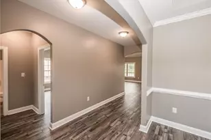 1102 W Carthage Rd, Lumberton, NC 28360 - Photo 9