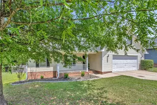7716 Redwood Ave, Fayetteville, NC 28314 - Photo 3