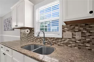 7716 Redwood Ave, Fayetteville, NC 28314 - Photo 15