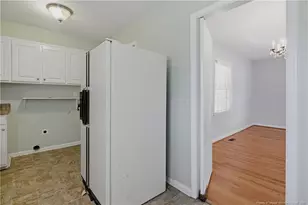 1413 Camelot Dr, Fayetteville, NC 28304 - Photo 23